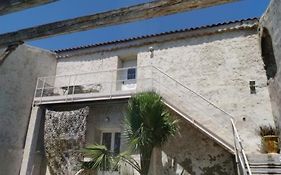 Laubergerie De Lastours